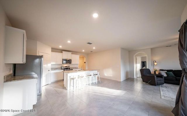 487 Old Country E, Palm Bay, FL 32909