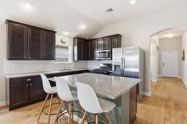 3555 Fern Footpath Lane, Richmond, TX 77406