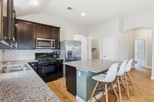 3555 Fern Footpath Lane, Richmond, TX 77406