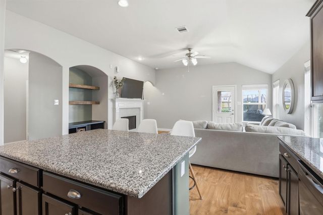 3555 Fern Footpath Lane, Richmond, TX 77406