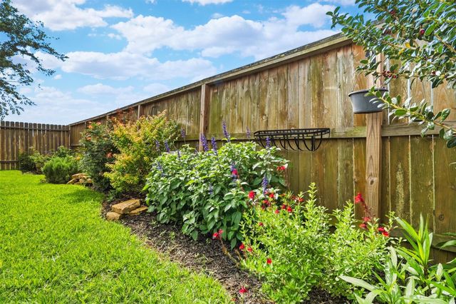 3555 Fern Footpath Lane, Richmond, TX 77406