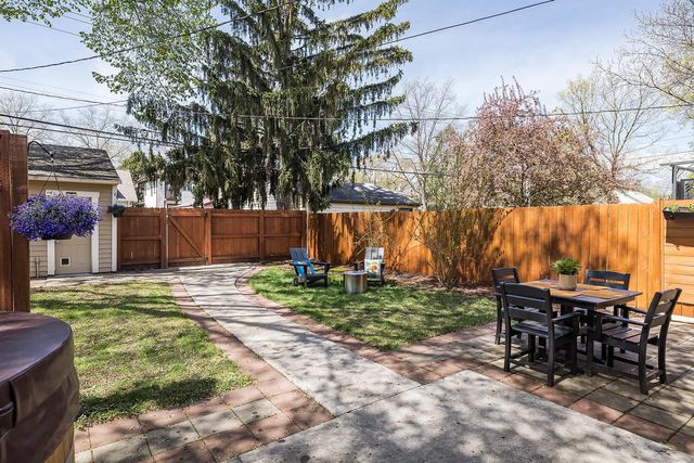 4304 46th Avenue S, Minneapolis, MN 55406