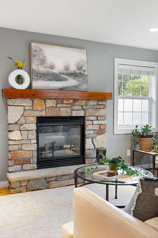 4304 46th Avenue S, Minneapolis, MN 55406