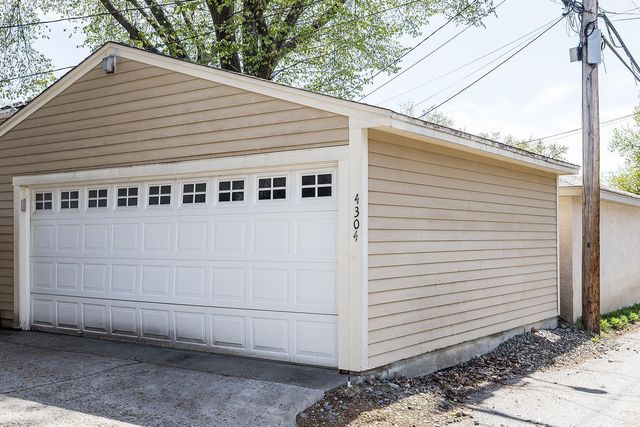 4304 46th Avenue S, Minneapolis, MN 55406