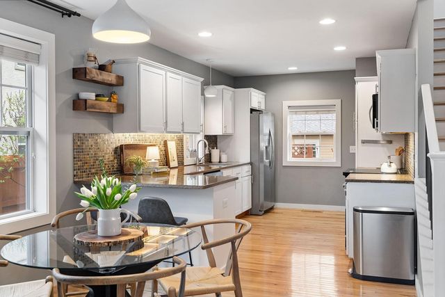 4304 46th Avenue S, Minneapolis, MN 55406