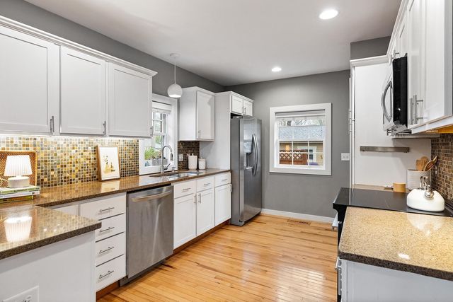 4304 46th Avenue S, Minneapolis, MN 55406