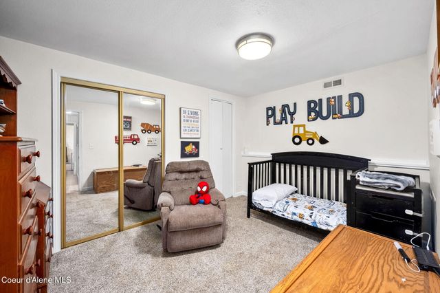 5155 N Ezy ST, Coeur D'alene, ID 83815