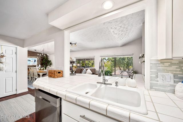 5155 N Ezy ST, Coeur D'alene, ID 83815