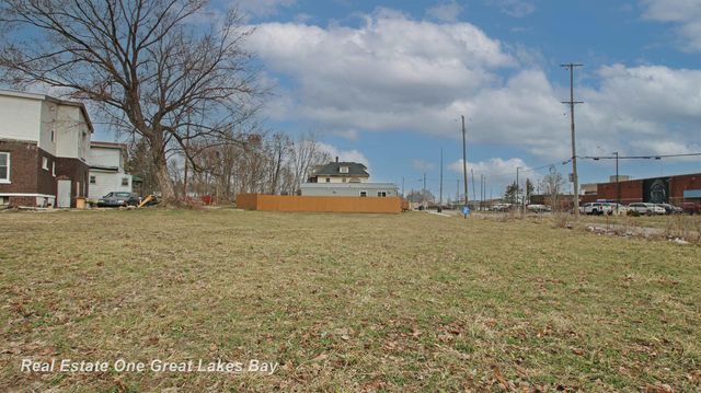 800 Martin Luther King Avenue, Flint, MI 48503