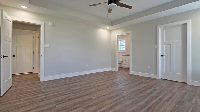 20 J's Lane, London, KY 40741