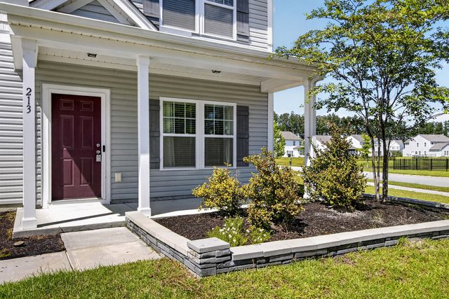 213 Godwit Drive, Summerville, SC 29486