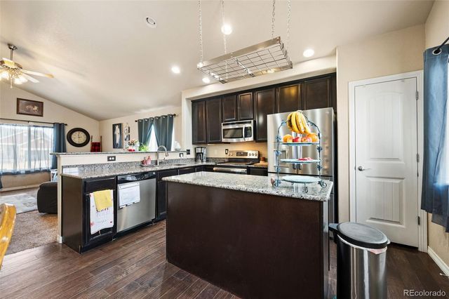 6302 Bearcat Loop, Colorado Springs, CO 80925