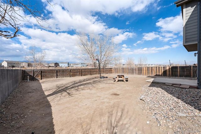 6302 Bearcat Loop, Colorado Springs, CO 80925