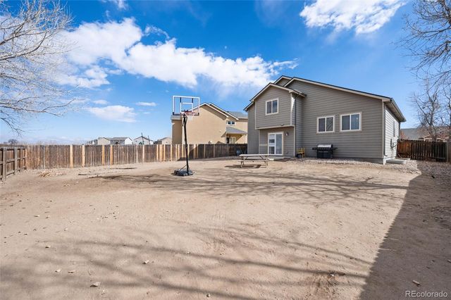 6302 Bearcat Loop, Colorado Springs, CO 80925