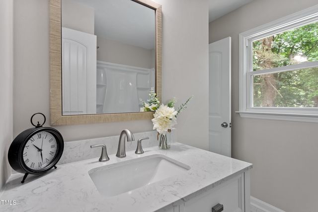 3700 Summer Place, Raleigh, NC 27604