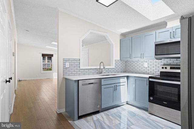 8902 JOSEPHS COAT CT, Jessup, MD 20794