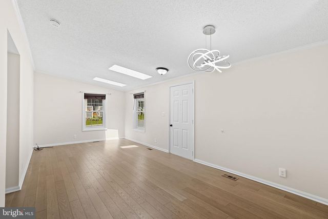 8902 JOSEPHS COAT CT, Jessup, MD 20794