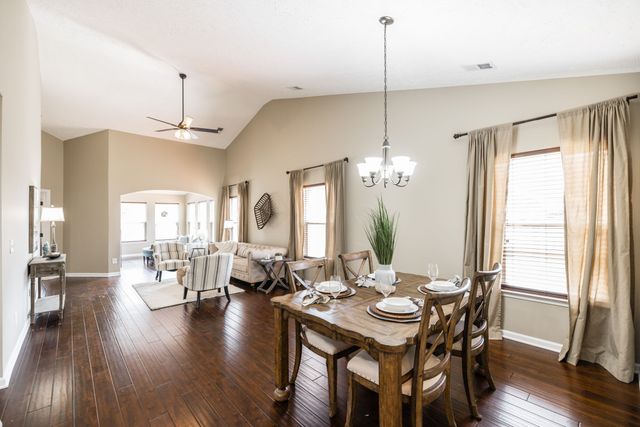 395 Devon Chase Hl Unit 5104, Gallatin, TN 37066