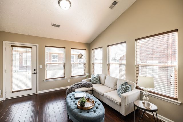 395 Devon Chase Hl Unit 5104, Gallatin, TN 37066