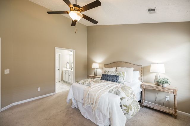 395 Devon Chase Hl Unit 5104, Gallatin, TN 37066