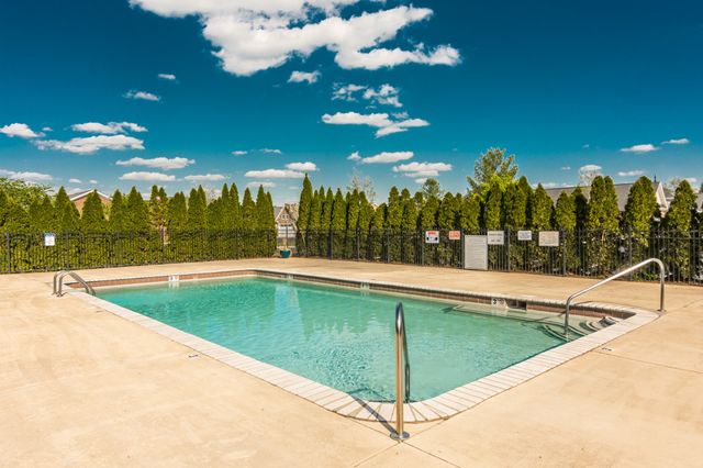 395 Devon Chase Hl Unit 5104, Gallatin, TN 37066