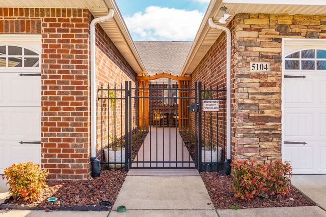 395 Devon Chase Hl Unit 5104, Gallatin, TN 37066