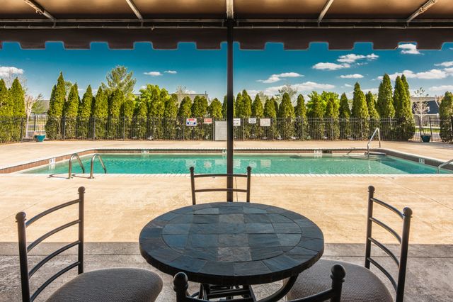 395 Devon Chase Hl Unit 5104, Gallatin, TN 37066