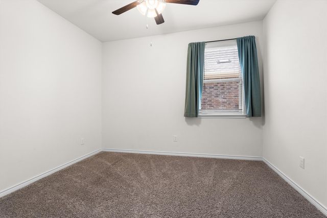 10605 Ponderosa Trail, Aubrey, TX 76227