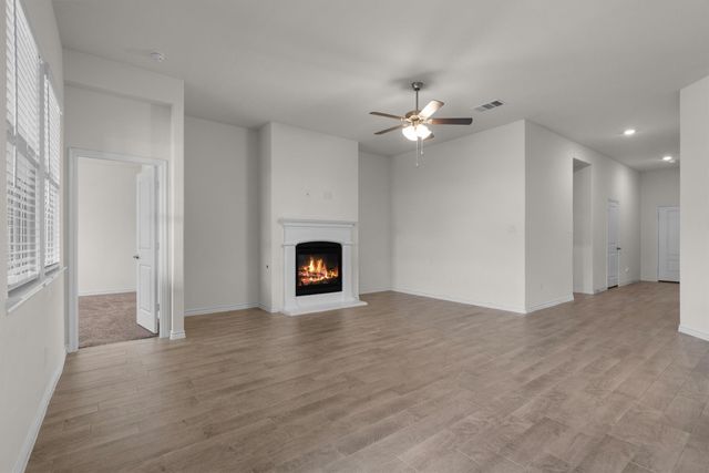 10605 Ponderosa Trail, Aubrey, TX 76227