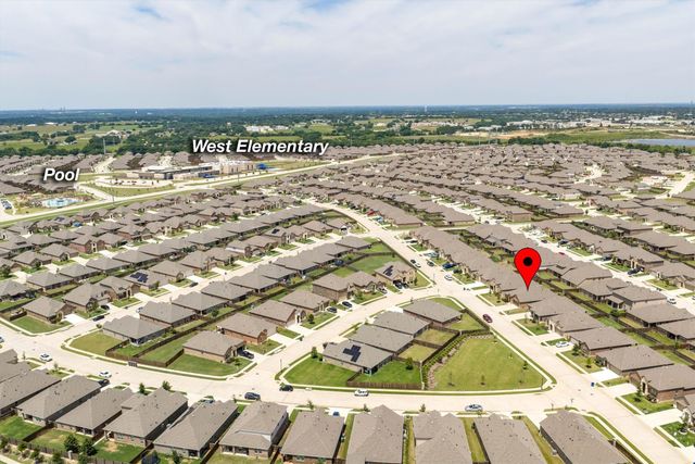 10605 Ponderosa Trail, Aubrey, TX 76227