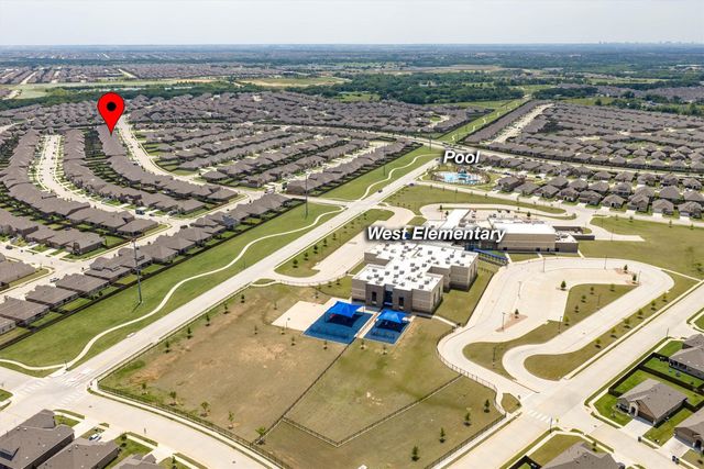 10605 Ponderosa Trail, Aubrey, TX 76227