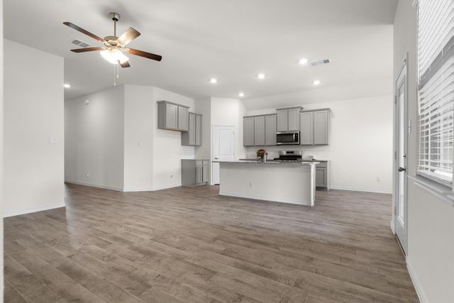 10605 Ponderosa Trail, Aubrey, TX 76227