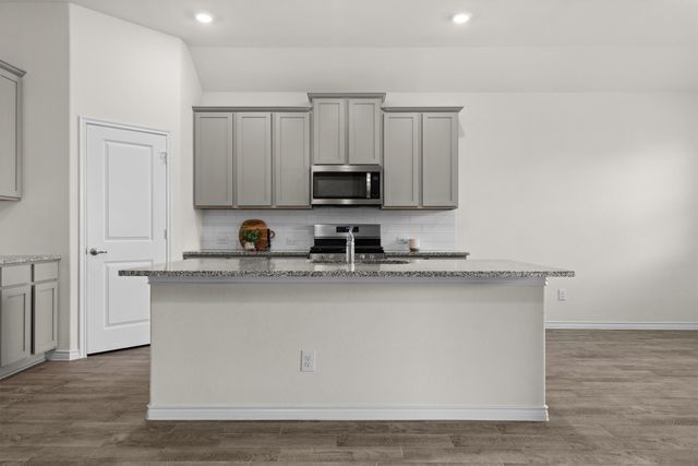 10605 Ponderosa Trail, Aubrey, TX 76227