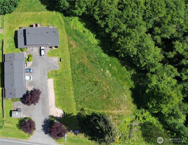 6305 Bob Galbreath Road, Clinton, WA 98236