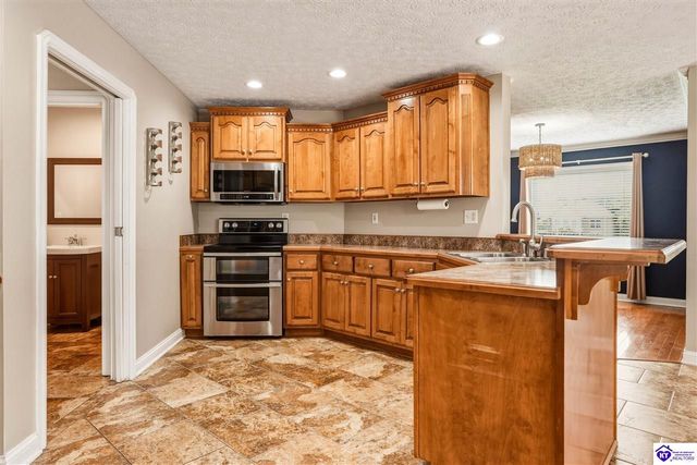253 Camara Court, Elizabethtown, KY 42701
