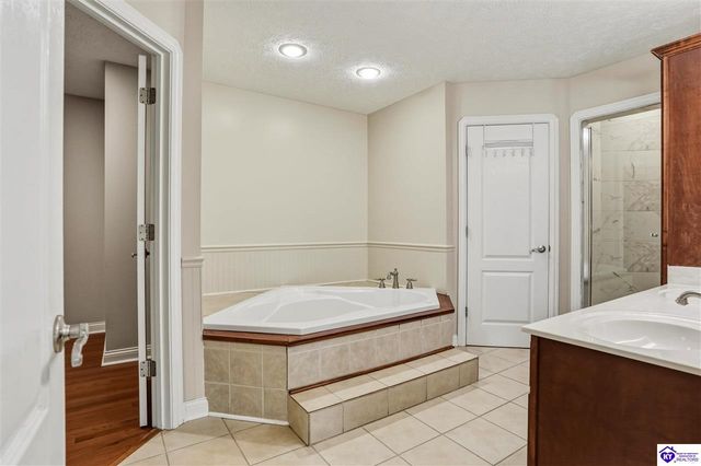 253 Camara Court, Elizabethtown, KY 42701