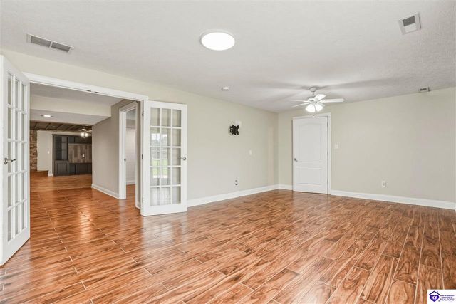 253 Camara Court, Elizabethtown, KY 42701