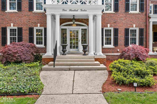 512 Washington Road, Grosse Pointe, MI 48230