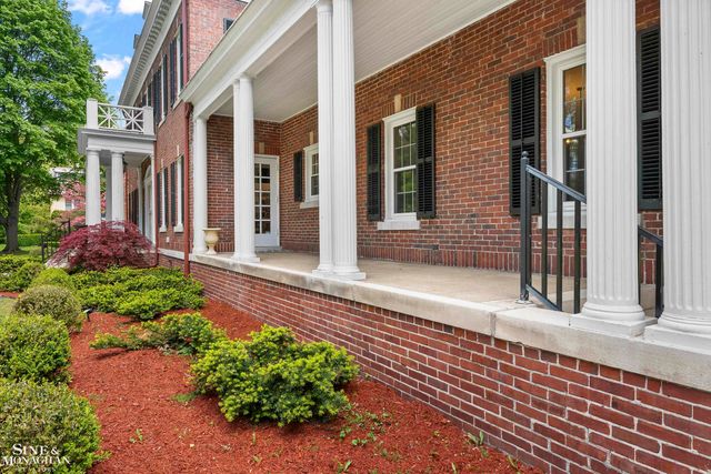 512 Washington Road, Grosse Pointe, MI 48230