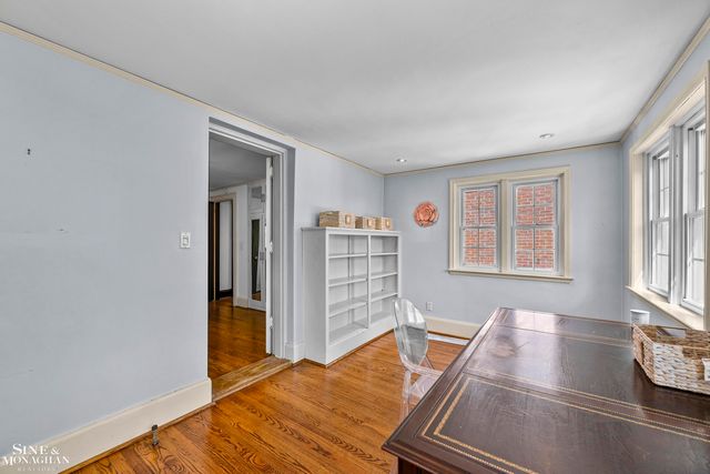 512 Washington Road, Grosse Pointe, MI 48230