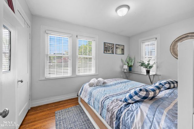 512 Washington Road, Grosse Pointe, MI 48230