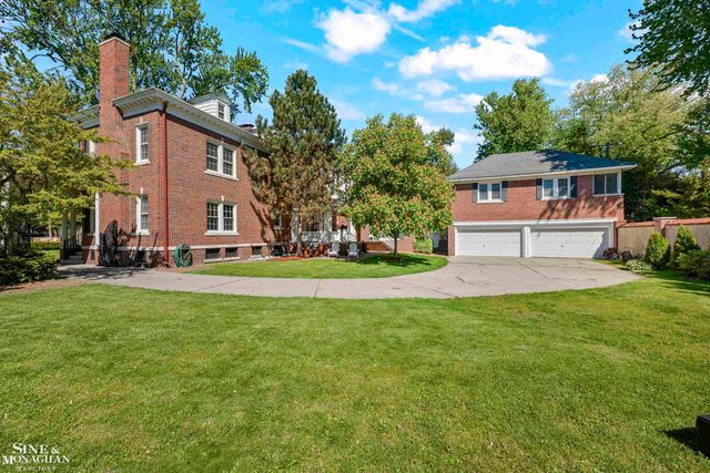 512 Washington Road, Grosse Pointe, MI 48230