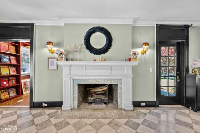 512 Washington Road, Grosse Pointe, MI 48230