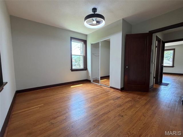 309 W Arlee Avenue, St Louis, MO 63125