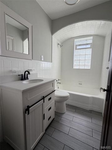 309 W Arlee Avenue, St Louis, MO 63125