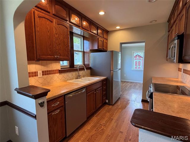 309 W Arlee Avenue, St Louis, MO 63125
