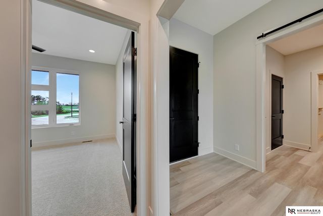 9332 S 86th Street, Lincoln, NE 68526