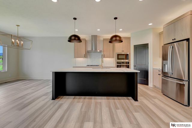 9332 S 86th Street, Lincoln, NE 68526