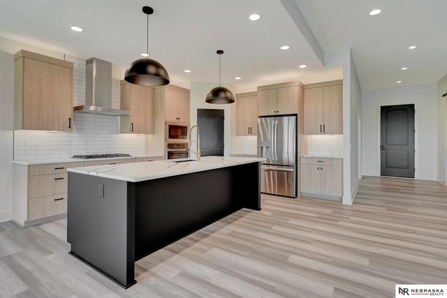 9332 S 86th Street, Lincoln, NE 68526