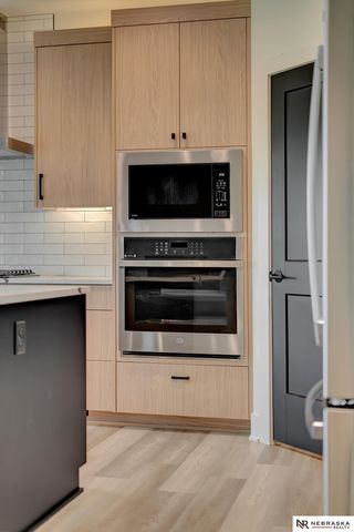 9332 S 86th Street, Lincoln, NE 68526